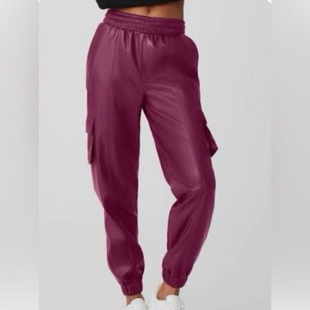 ALO Yoga Power Hour Faux Leather Jogger Wild  Berry Medium New